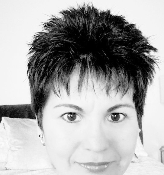 Meet your Posher, Leigha - Picture 2 of 2